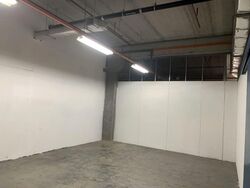 Imm Building (D22), Warehouse #552441331